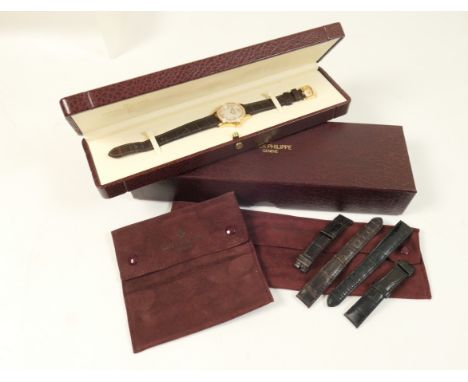 Patek Philippe lady's 18ct rose gold and diamond wristwatch, model 4906/200R, circa 2006, 18mm mother of pearl dial with diam