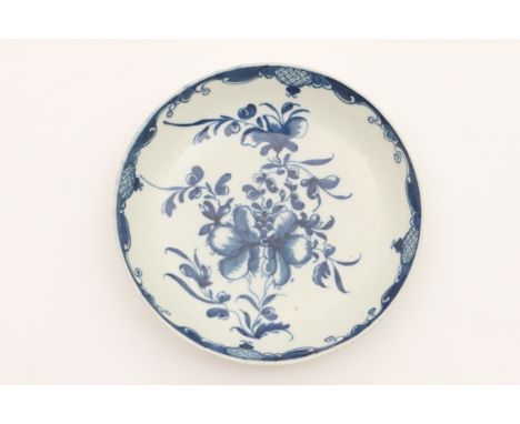 Worcester Mansfield blue and white saucer, circa 1780, blue open crescent mark, 12cm diameter 