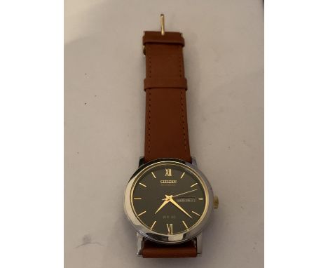 A CITIZEN W R 50 WRIST WATCH IN WORKING ORDER 