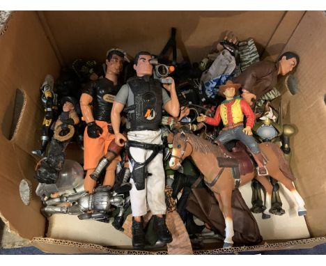 AN ASSORTMENT OF ACTION FIGURES TO INCLUDE COWBOYS AND INDIANS AND ACTION MAN 