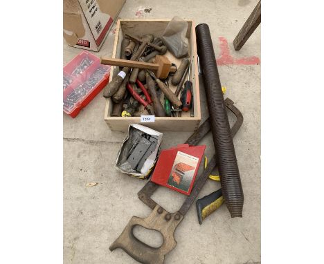 A QUANTITY OF TOOLS AND HARDWARE TO INCLUDE HINGES, SAWS, FILES, NUTS AND BOLTS 