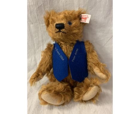 A STEIFF CLUB EVENT TEDDY PETER JONES 