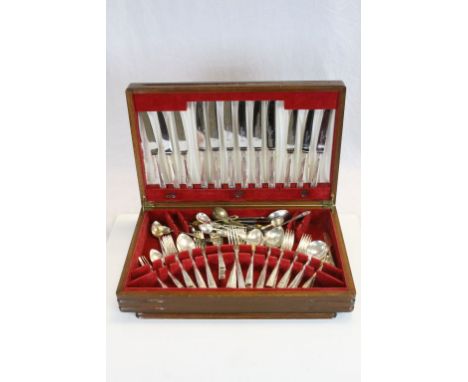 Oak cased Rogers &amp; Sons ltd Lucy cutlery set and a quantity of Thai flatware 