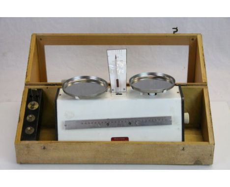 Vintage Wooden cased set of Scales with glazed front panel, scales by "Denward Instruments Ltd" &amp; comes with Brass weight