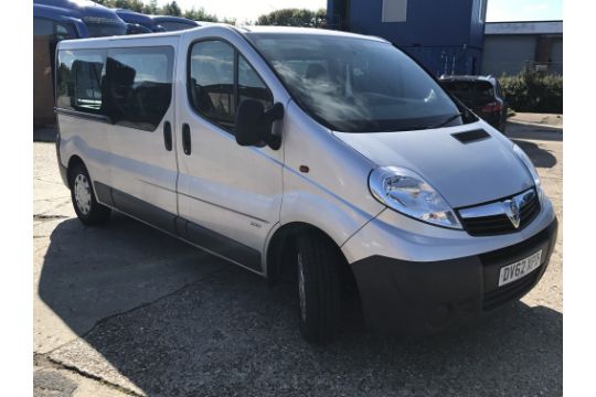 new vauxhall vivaro minibus 9 seater