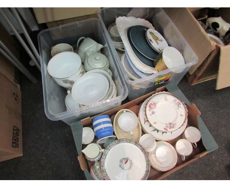 A quantity of china table wares including Wedgwood, Poole, Royal Worcester and Spode