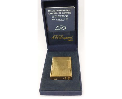 A gold plated Dupont lighter, boxed with booklet