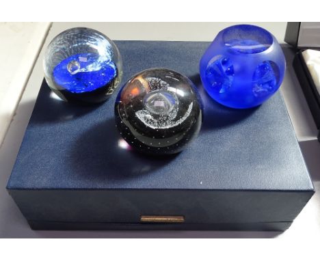 3 boxed Caithness paperweights - Comet and Mystique with certificates, and another 15/250 