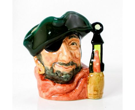 Green hat; red scarf.The detailing on the barrel of the small-size jug is often less distinguishable than that on the large j