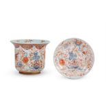 AN IMARI STYLE BASIN