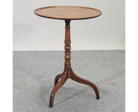 A George III mahogany wine table, on a tripod base, 55cm 