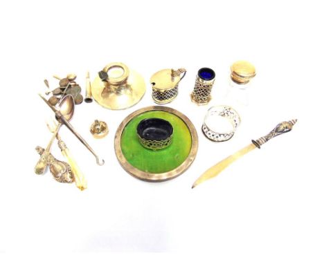 A SMALL COLLECTION OF SILVER ITEMS including: a mustard pot and a pepper pot; a circular photo frame; an inkwell; a continent