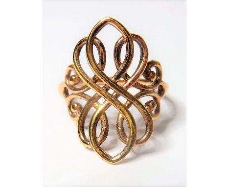 An ornate wirework-style fashion ring (boxed)(The cost of UK postage via Royal Mail Special Delivery for this lot will be £10