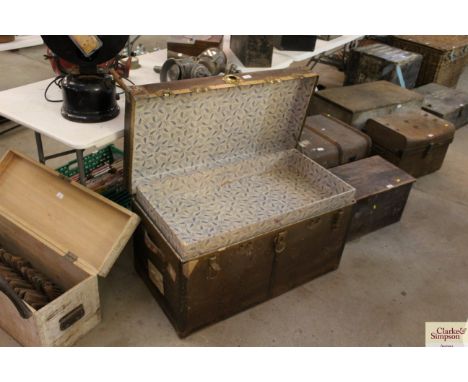 A vintage travelling trunk 