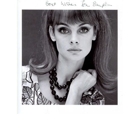 SHRIMPTON JEAN: (1942- ) English model and actress, an icon of Swinging London who is considered to be one of the world´s fir