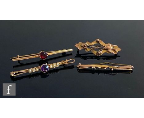 Four 9ct bar brooches to include amethyst and pearl and a garnet set example, total weight 9g, S/D. (4) 