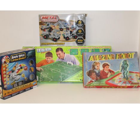 A selection of vintage board games &amp; other 