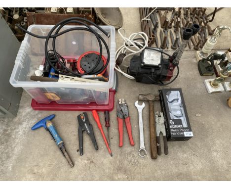 AN ASSORTMENT OF TOOLS TO INCLUDE A PUMP, PLIERS AND AN EXTENSION LEAD ETC 
