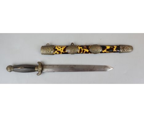 Chinese dagger 