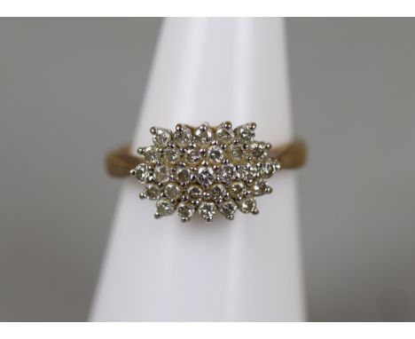 Gold &amp; diamond set cluster ring - Approx size: K 