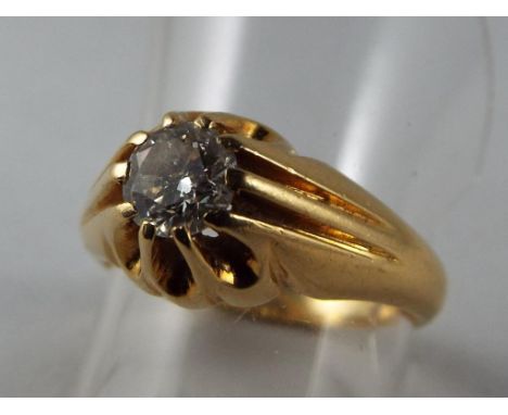 A gentleman's hallmarked 18ct gold diamond ring, diamond approx 5 mm (diameter), size P, approx weight 7.46 grams, diameter o