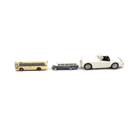 A large quantity of loose die-cast and plastic model cars and vehicles, including Corgi, Polistil and others, four boxes.