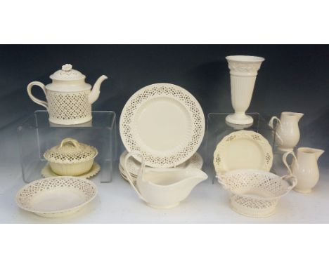 A quantity of Leeds pottery creamware comprising: small tureen cover and stand, teapot and cover, two cream jugs, sauceboat, 