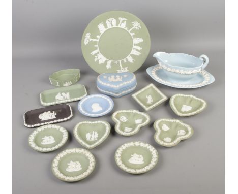 A collection of Wedgwood jasperware in light blue and green to include, trinket dishes, cabinet plate, trinket box etc.