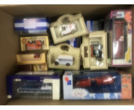 A collection of boxed model vehicles including Oxford Diecast ,Corgi, Lledo, EFE, Vanguards etc