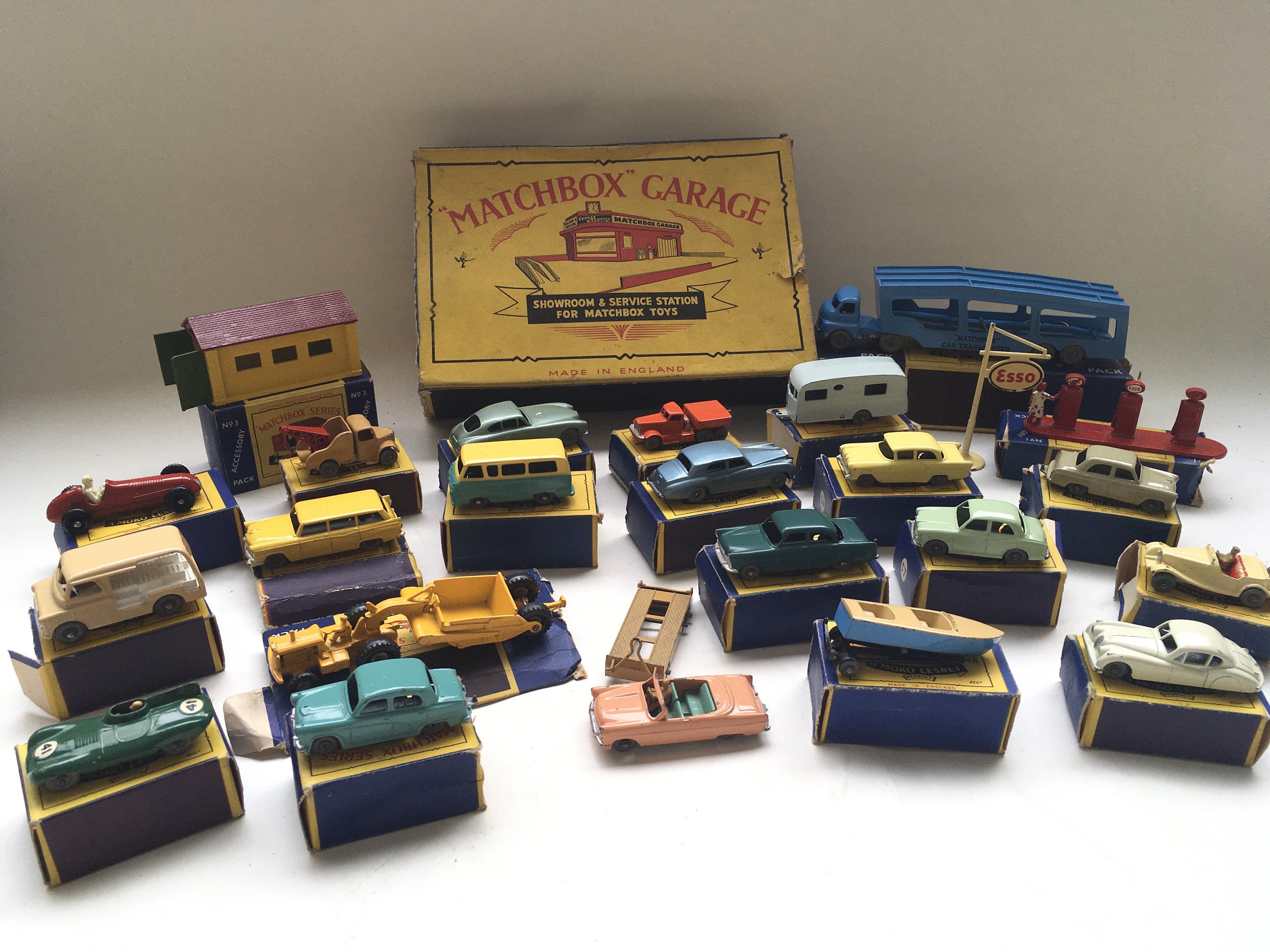 A collection of boxed Matchbox 1-75 series model vehicles including a ...