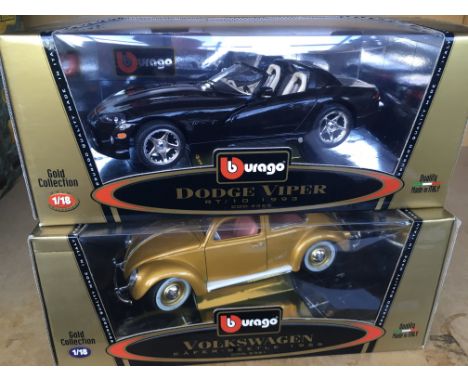 A collection of 5 mint boxed 1/18 scale Burago " Gold collection " model cars