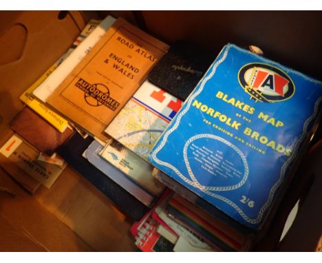 Box of mixed maps including Ordnance Survey 