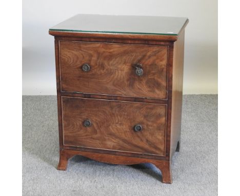A Regency mahogany commode chest, 59cm