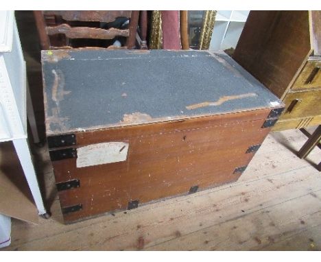 A LARGE TRAVELLING TRUNK AND CONTENTS