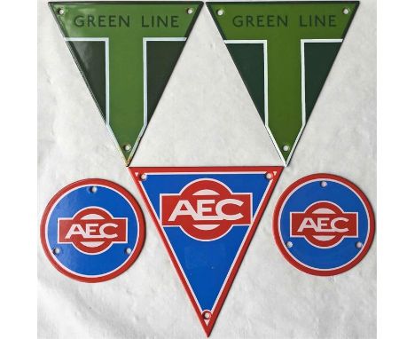 Selection of enamel VEHICLE BADGES comprising 2 x 1930s-style replica Green Line radiator plates, an AEC radiator plate and 2