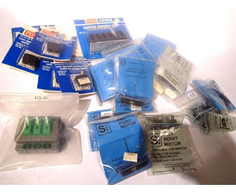 Fifteen Seep point motor and Peco switches etc. P&amp;P Group 1 (£14+VAT for the first lot and £1+VAT for subsequent lots) 