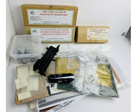 A Plethora of O Gauge Model Rail Parts &amp; Kits - Contents Unchecked. P&amp;P Group 2 (£18+VAT for the first lot and £3+VAT