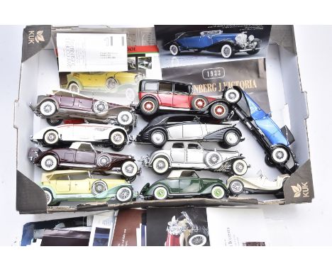 Franklin Mint 1:24 Scale Vintage Cars, an unboxed group comprising, 1935 Auburn, 1939 Maybach Zeppelin, 1938 Jaguar SS 100, 1