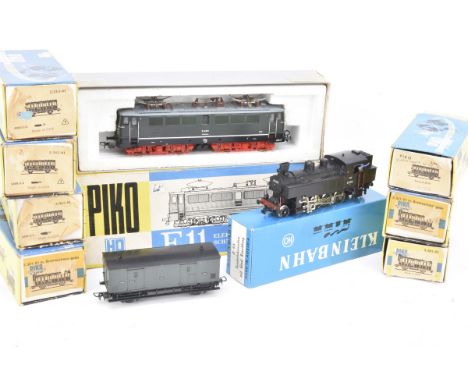 Piko and Kleinbahn H0 Gauge Locomotive and Rolling stock, Piko 516205 DR green LOK E11 Electric Locomotive E42631, various  g