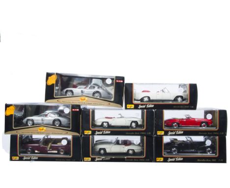 1:18 Scale Vintage Mercedes Benz by Maisto, a boxed group of eight comprising, Premier Edition 36898 300 SLR Coupe (2), 31811