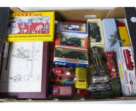Britain's Artillery and Diecast Vehicles, a boxed set of Britain's 5291 Honourable Artillery Company limited Edition (G-E) an