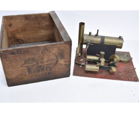 Bowman M122 Twin Cylinder Horizontal Steam Engine,  with original burner, in original wooden box (lacks lid) F, baseplate rus