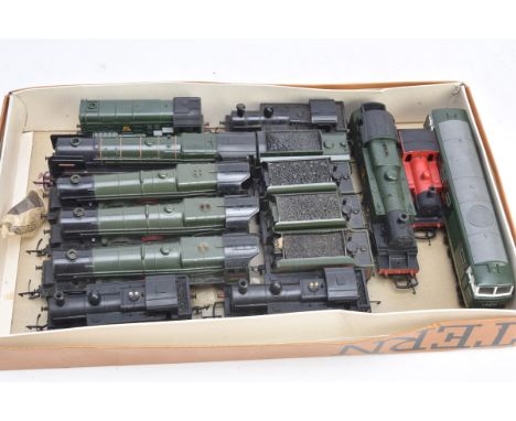 Tri-ang 00 Gauge unboxed Locomotives,  black 0-6-0 Jinty Tank engine (3, one unlined), sage green Princess Elizabeth Locomoti