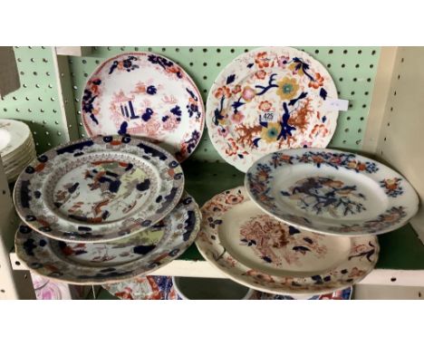 SHELF OF 6 VARIOUS DINNER PLATES, A COUPLE A/F 