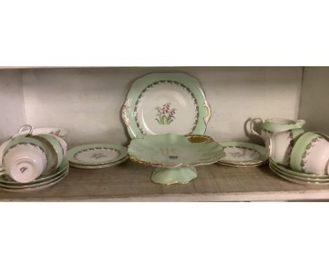 SHELF WITH GROSVENOR TEA SERVICE INCL;A ROYAL WINTON CAKE PLATE &amp; SANDWICH PLATE