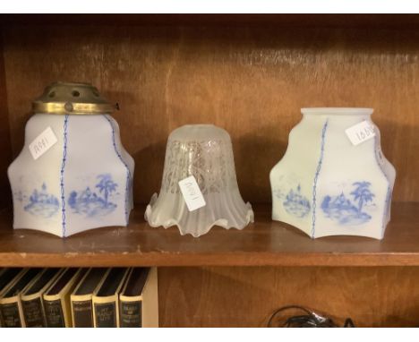 3 DECORATIVE GLASS LAMP SHADES