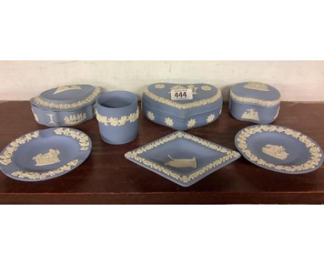 SHELF OF 7 WEDGWOOD JASPER WARE TRINKET BOXES ETC