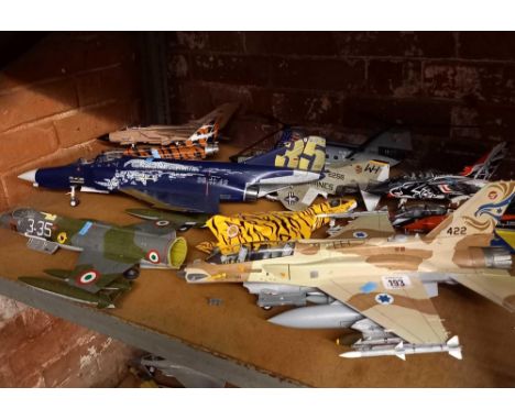 SHELF OF MODEL PLANES