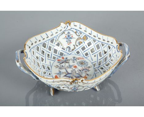 19TH CENTURY MEISSEN PORCELAIN PART DINNER SERVICE
decorated with underglaze blue and iron red enamel floral decoration, comp