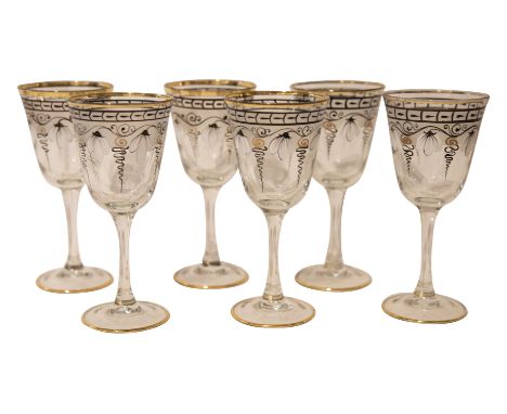 6 Stück Likörgläser geschliffen und geätzt, Gold-Emaille Dekoration, Höhe 16 cm Durchmesser 7,3 cm| 6 pieces liqueur glasses 